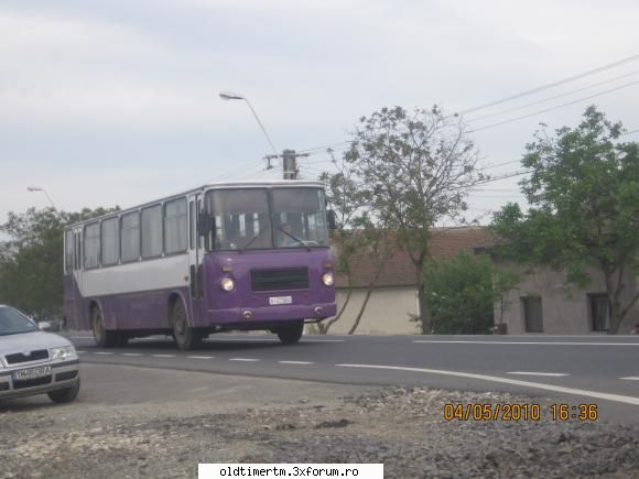 Poze cu Roman/Dac autobuz - Roman 111 al armatei, l-am prins trecand prin - TV/ROCAR