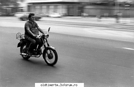 Poze vechi sau reclame - Anii motociclismului in Romania in anii 80' - GENERAL