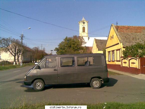 Renault Trafic nr Ro - 1.300EU - Renault Trafic 2.2i -an 1989 ( face-lift) - VANZARI/CUMPARARI AUTO/MOTO