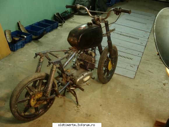 Restaurare Hoinar - arata fioros asa. Bobber Hoinar! - RESTAURARI