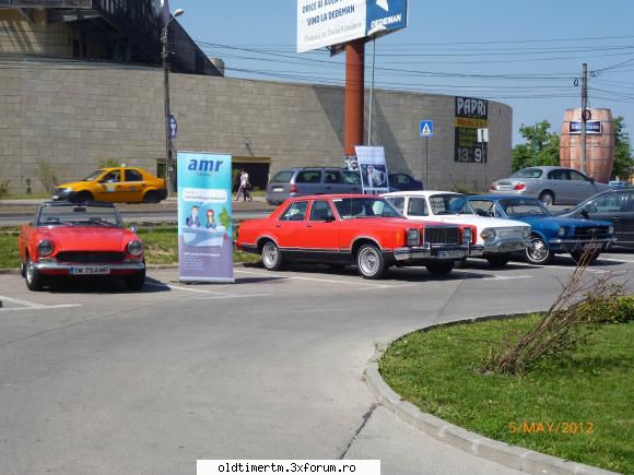 Retro Parada - RETROMOBIL - TM - In 9 orase din Tara au fost prezente cca 200 - EVENIMENTE IN TARA