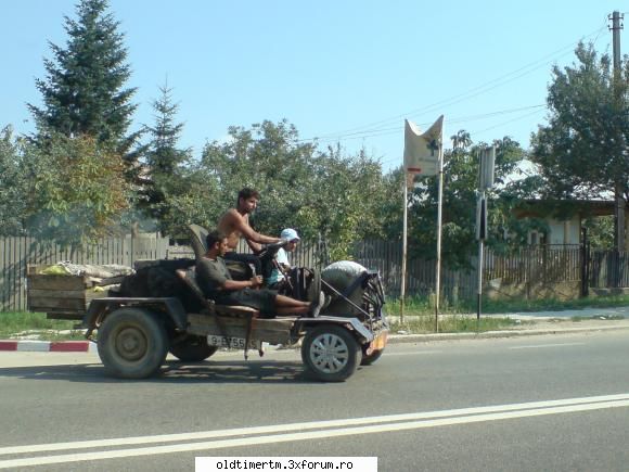 Tuning mioritic - vehicul din Mad Max 3 dotat cu scaune reglabile - FUNNY