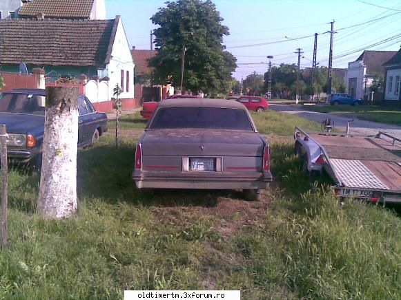 VAND Cadillac DeVille V - Vand Cadillac DeVille V8 din 1985: -fara acte - VANZARI/CUMPARARI AUTO/MOTO