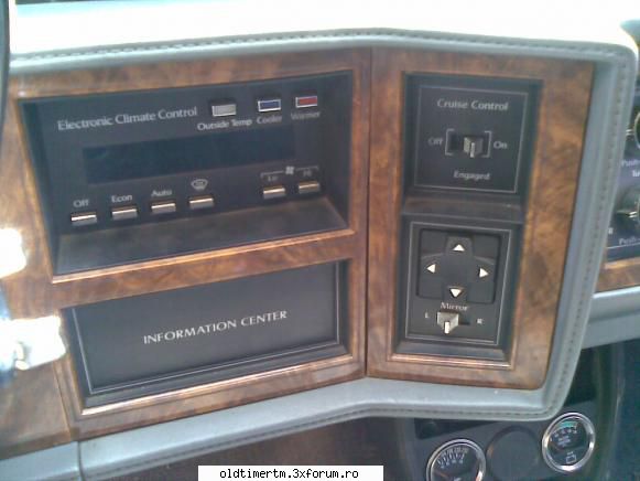 VAND Cadillac DeVille V - clima electronica, oglinzi electrice, cruise - VANZARI/CUMPARARI AUTO/MOTO