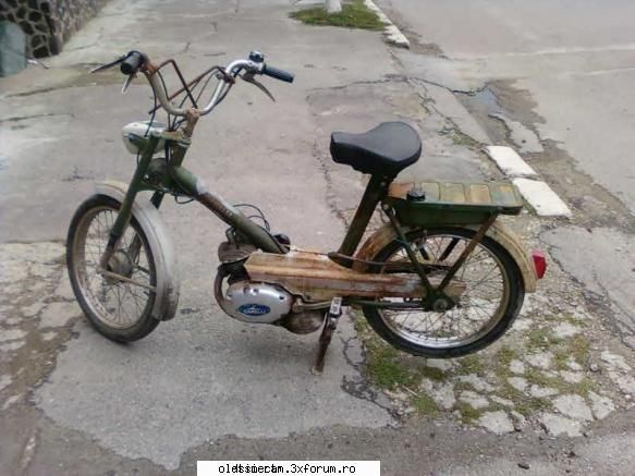 VAND moped Garelli - Vand moped gareli e functional a foarte vechi are - VANZARI/CUMPARARI AUTO/MOTO