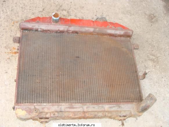 VAND piese Fiat 1300 - radiator pret:100 lei - VANZARI/CUMPARARI PIESE DE SCHIMB