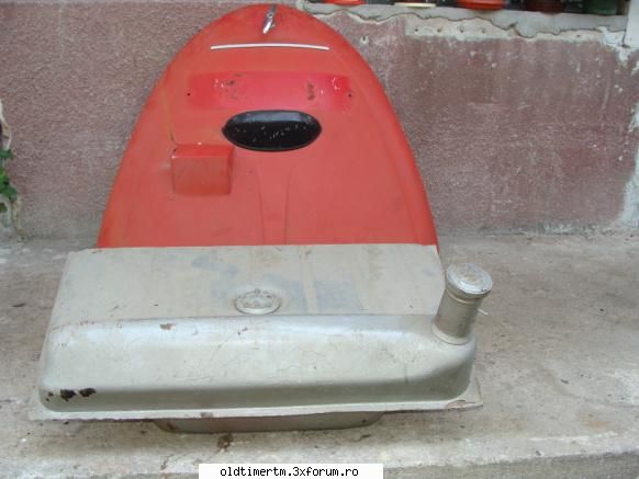 VAND urmatoarele de VW broscuta - capota spate+lampa numar pret:50 lei - VANZARI/CUMPARARI PIESE DE SCHIMB