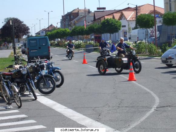 sannicolau mare - s-a organizat si o mica plimbare printre jaloane - EVENIMENTE IN TARA
